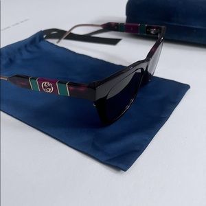 Gucci glasses